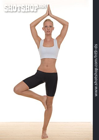 
                Wellness & Relax, Balance, Yoga, Yogahaltung, Vrkshasana                   