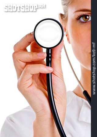 
                Stethoskop, Untersuchen, Abhören                   