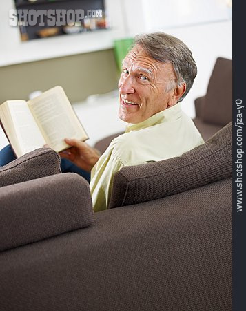 
                Senior, Häusliches Leben, Lesen, Leser                   
