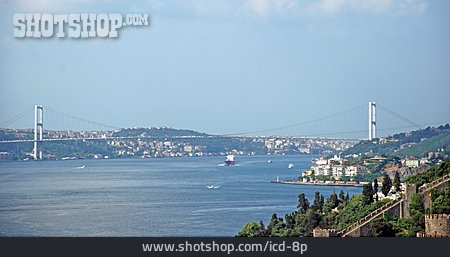 
                Bosporus, Istanbul, Fatih-sultan-mehmet-brücke                   