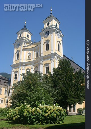 
                St. Michael, Basilika, Mondsee                   