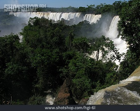 
                Iguazu-wasserfälle                   