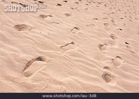 
                Sand, Fußspur                   
