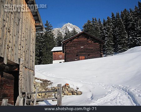
                Winterlich, Alm, Alp Tussagn                   