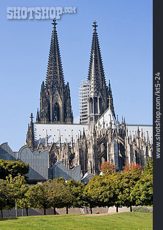 
                Köln, Kölner Dom, Museum Ludwig                   