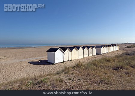 
                Strand, Normandie, Strandhäuschen                   