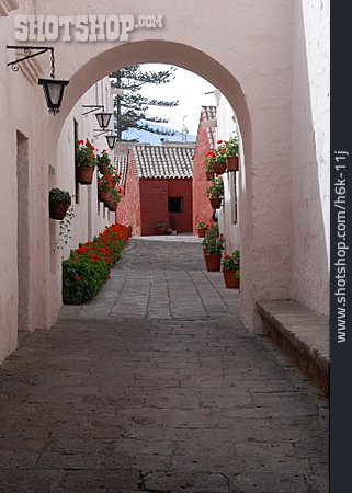
                Gasse, Kloster, Peru, Santa Catalina                   