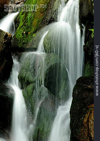 
                Wasserfall, Bachlauf                   