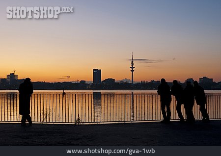 
                Sonnenuntergang, Abendstimmung, Hamburg                   