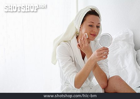 
                Gesichtspflege, Abschminken, Gesichtsreinigung                   