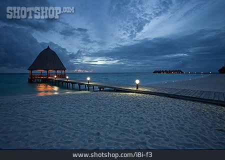 
                Malediven, Ari-atoll, Wasserpavillon                   