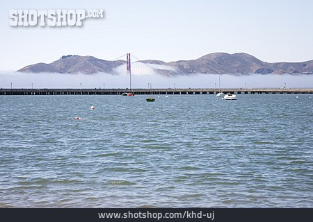 
                Diesig, San Francisco, Golden Gate Bridge                   