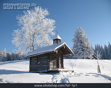 
                Winterlandschaft, Kapelle                   