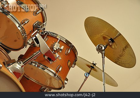 
                Schlagzeug, Musikinstrument                   