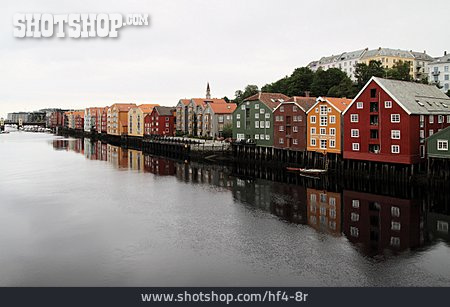 
                Pfahlbau, Trondheim, Speicherhaus                   