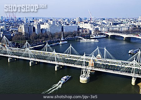 
                London, Themse, Hungerford Bridge                   