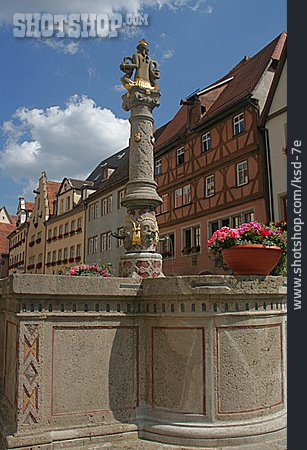 
                Brunnen, Rothenburg Ob Der Tauber                   