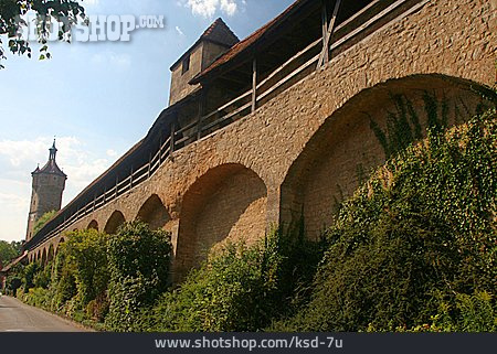 
                Stadtmauer, Rothenburg Ob Der Tauber                   