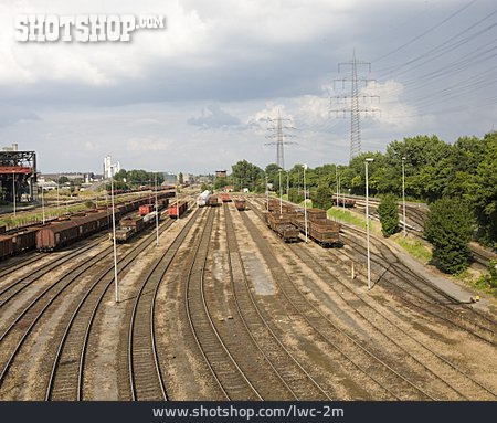 
                Schienenverkehr, Güterbahnhof, Gleisanlagen                   