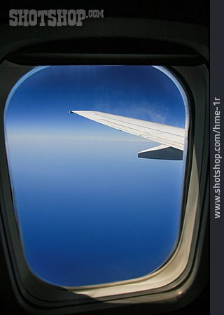 
                Tragfläche, Flugzeugfenster                   