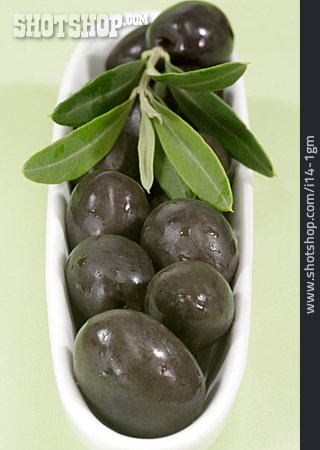 
                Oliven, Antipasti, Schwarze Oliven                   
