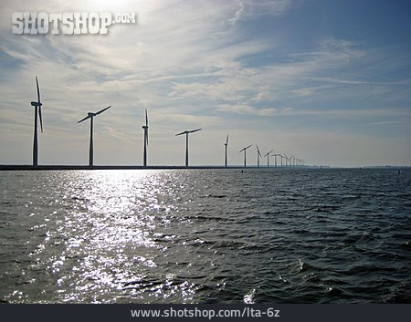 
                Windrad, Windkraft, Windpark                   