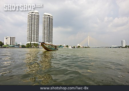 
                Bangkok, Ausflugsboot                   