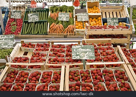 
                Marktstand, Obststand, Gemüsestand                   