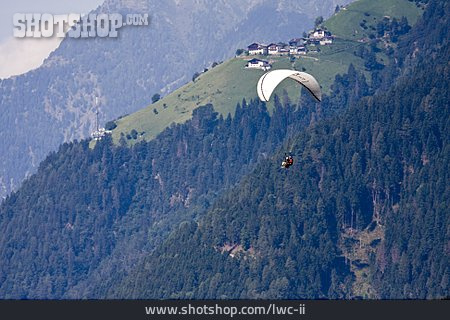 
                Gleitschirm, Südtirol, Gleitschirmfliegen                   