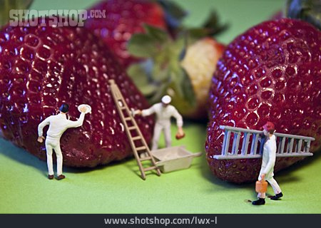 
                Humor & Skurril, Erdbeere, Putzen                   