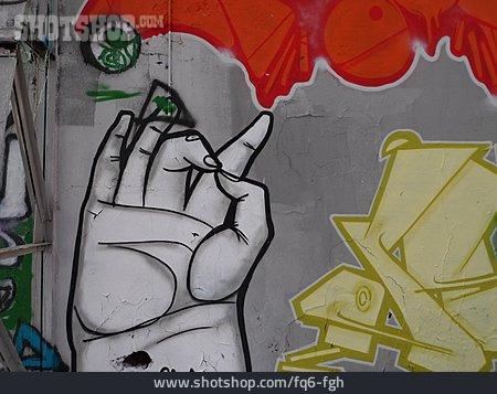 
                Hand, Graffiti, Streetart                   