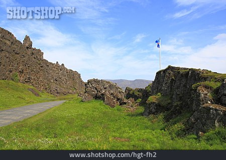 
                Island, Nationalflagge, Thingvellir                   