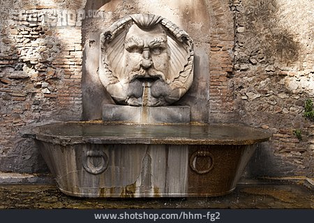 
                Brunnen, Rom                   