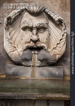 
                Brunnen, Rom                   