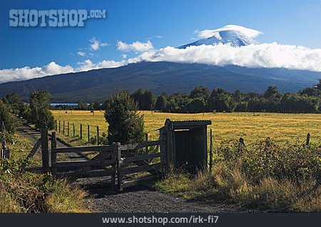 
                Vulkan, Villarrica                   