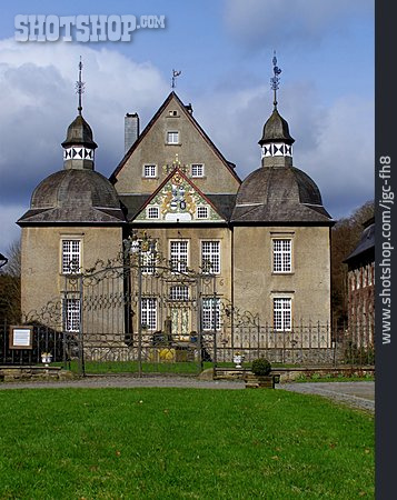 
                Schloss Neuenhof, Lüdenscheid                   