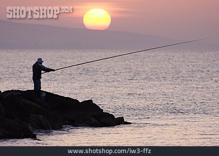 
                Sonnenuntergang, Angler                   