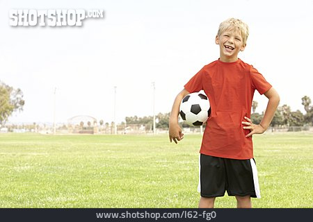 
                Junge, Fußballspieler                   