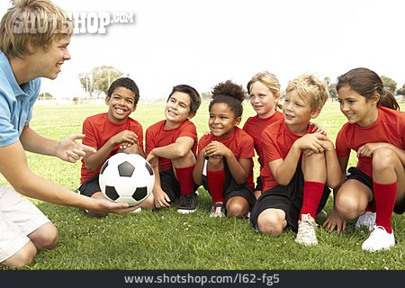 
                Fußballmannschaft, Jugendfußball, Fußballtraining                   
