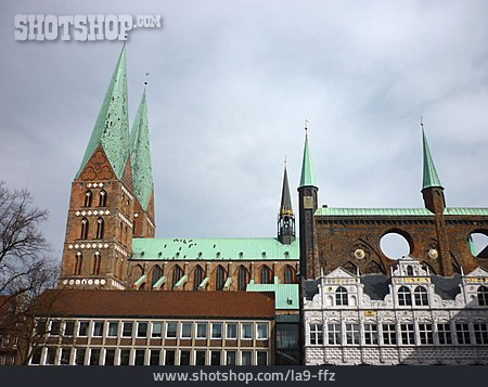 
                Marienkirche, Lübeck, Backsteingotik                   