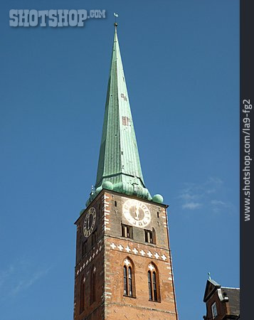 
                Kirchturm, Backsteinkirche, Jakobikirche                   
