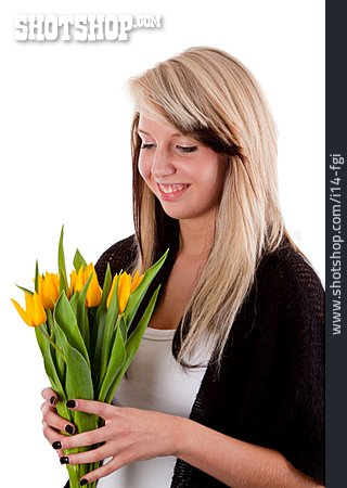 
                Junge Frau, Tulpenstrauß, Blumengeschenk                   