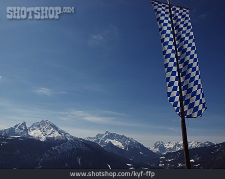 
                Flagge, Alpen, Bayern                   