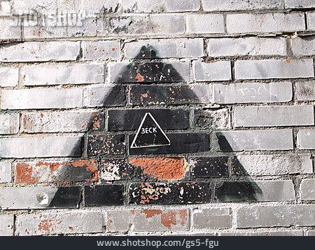 
                Mauerwerk, Graffiti, Dreieck                   