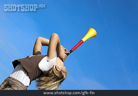 
                Deutschlandfan, Vuvuzela, Trompeten                   