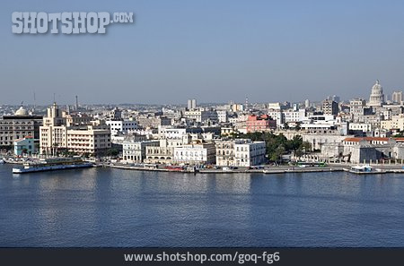 
                Kuba, Havanna, Hafenstadt                   