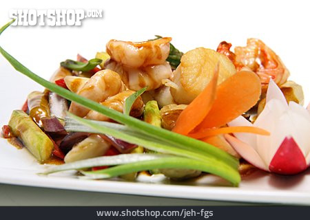 
                Asiatische Küche, Fischgericht                   