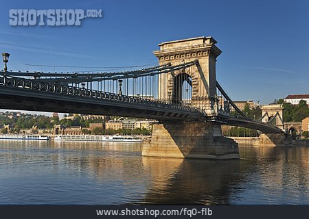 
                Brücke, Hängebrücke, Budapest, Kettenbrücke, Donaubrücke                   