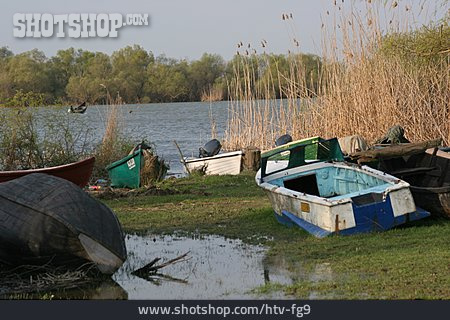 
                Fischerboot, Donaudelta                   