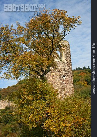 
                Ruine, Burgruine, Bergfried, Burg Bosselstein                   